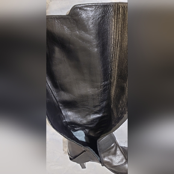 Moving Sale! Made in Italy Rare Leather Boots, Size 39 - Picture 5 of 16